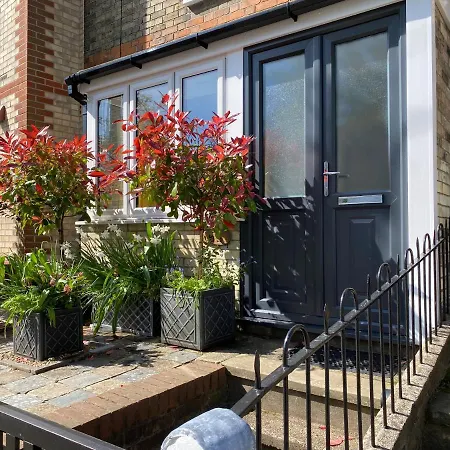 Stylish Town Centre House With Garden And Parking Opposite Villa Bury St. Edmunds Exterior photo