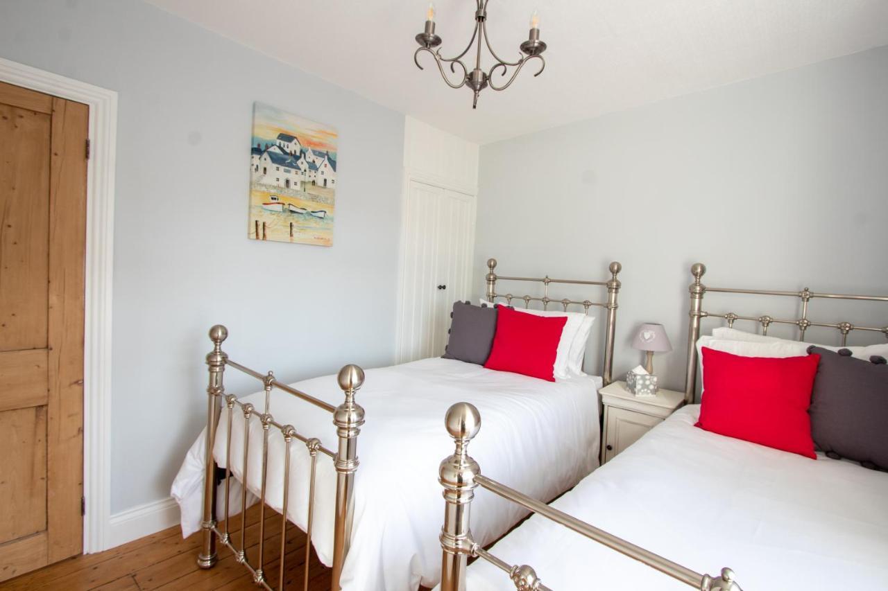 Stylish Town Centre House With Garden And Parking Opposite Bury St. Edmunds