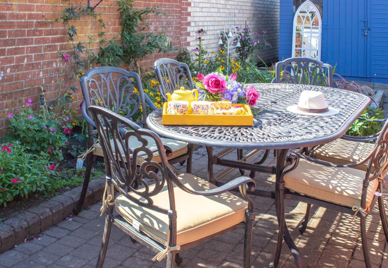 Holiday home Stylish Town Centre House With Garden And Parking Opposite Bury St. Edmunds